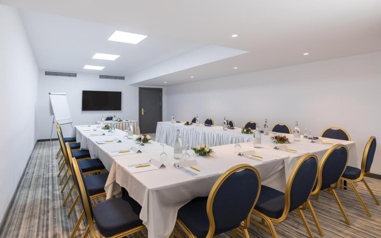 Campanile El Mechtel Tunis Hotel Luaran gambar